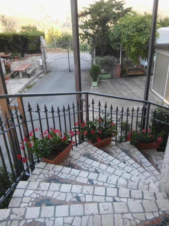 Parco Sogni D'Oro Aparthotel Montella Ngoại thất bức ảnh
